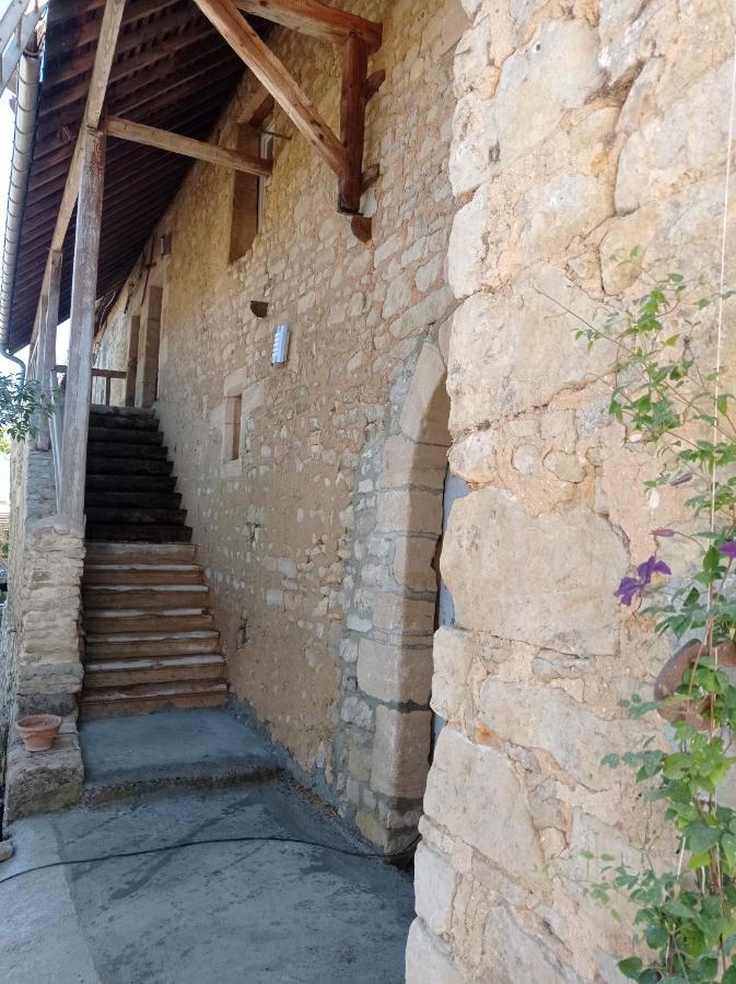 Maris Domus Pres Des Plages Du Debarquement Bayeux Room photo